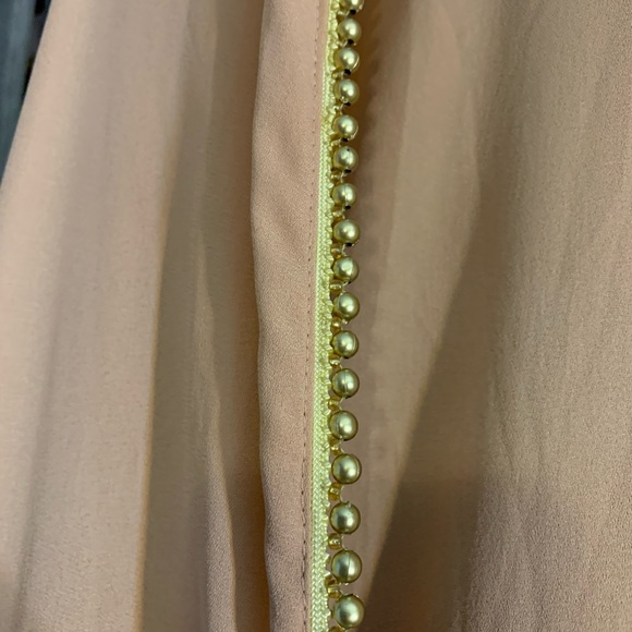 Beige Abaya - Picture 2 of 3